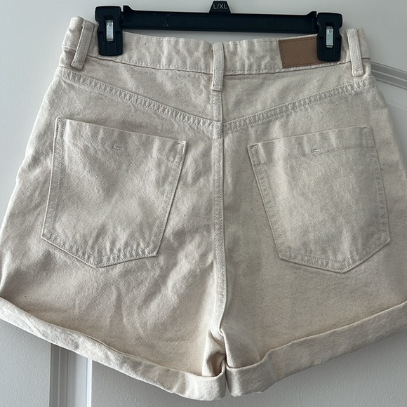 NWT ZARA cream jean shorts - Picture 2 of 2